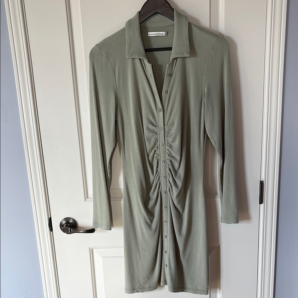 Elegant Green Collared Dress